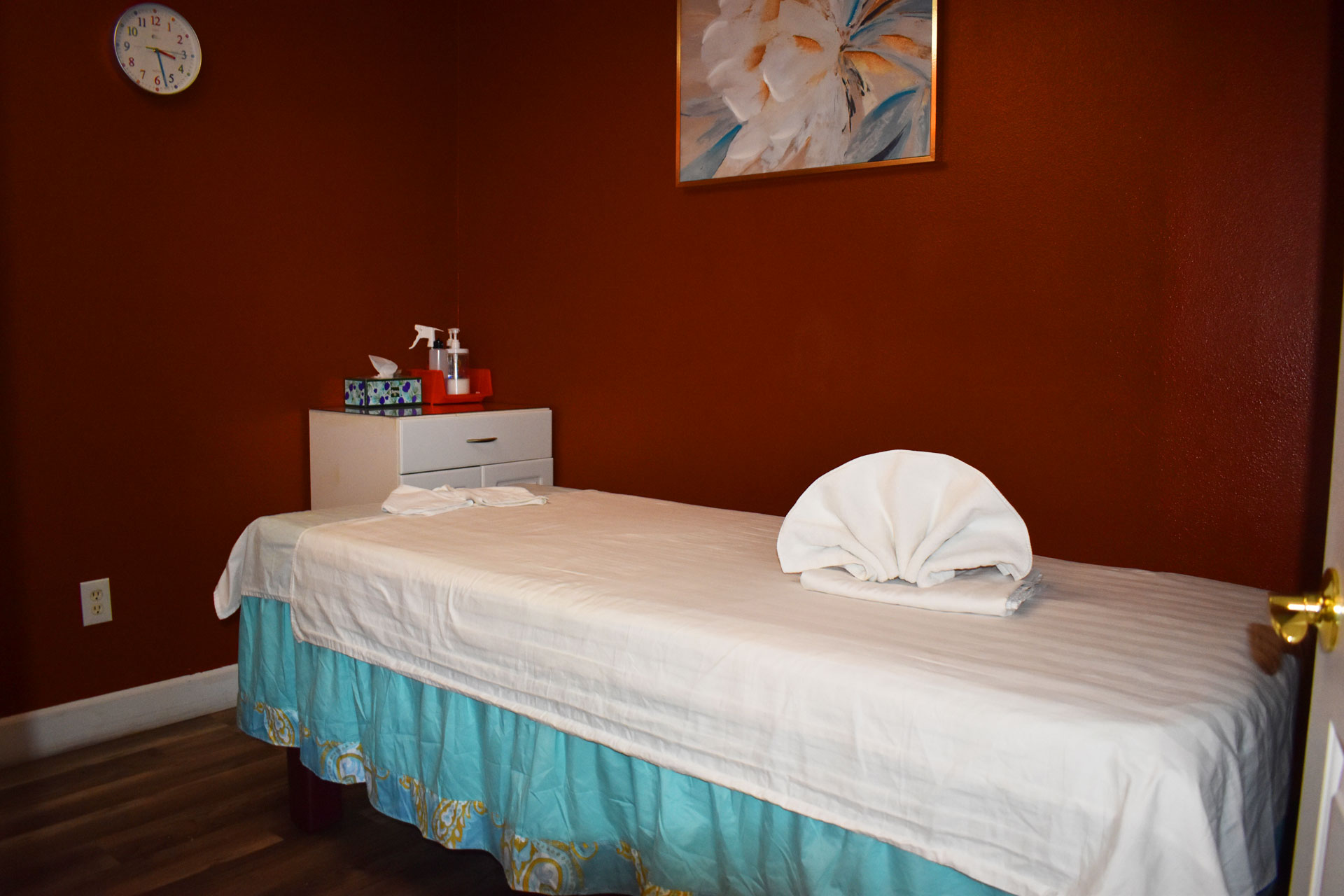 Back Facial with Body Mist